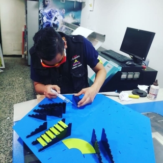Trabajos especiales en Acrílico, Metal o Poliestireno etc