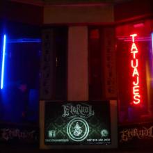 6 Eternal Tattoo Local